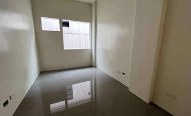 RFO 2-Storey SA House and Lot w/ 5 Bedrooms w/ Attic Located in Ampid 1 San Mateo Rizal-JV2