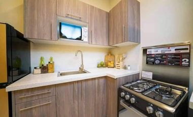 Pre-selling 1 Bedroom Condo Unit along Maa Road