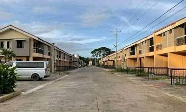 2 Bedrooms Condominium Townhouse, Nottingham Villa Palawan