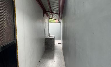 Fully Furnished w/ Overlooking View Deck House in Silangan San Mateo-JV2