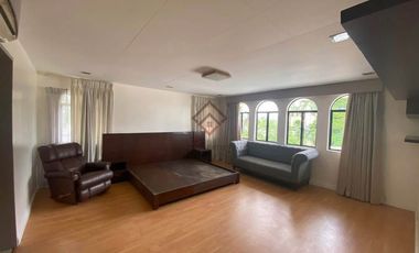 SH116 FOR SALE 4-Bedroom House in White Plains, Quezon City