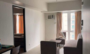 HIGH-VALUE ₱10M Turnkey 1BR Condo! Solinea Unit w/ Parking & Direct Ayala Center View