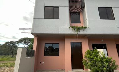 For Sale! Montalban Townhouse near Rodriguez Highway with 1CG 3.890M -AJCE