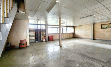 Shophouse in Siphraya (RSA4693)