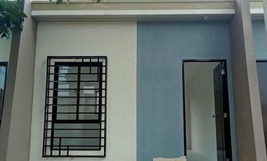 SOCIALIZED ROWHOUSE IN ROSARIO BATANGAS