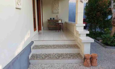 Dijual Rumah 2 Kamar Tidur Unfurnished lokasi dalam Perumahan di Nusa Dua Bali