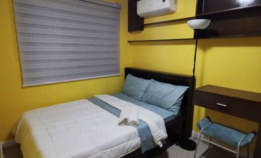 Rush Sale: 2BR Semi-furnished Condo Unit in Oasis, Ecoland