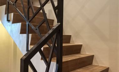 5 Bedrooms Townhouse for Sale in Ampid San Mateo near Batasan Hills Quezon City & SM San Mateo