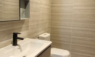 5 Bedrooms Townhouse for Sale in Ampid San Mateo near Batasan Hills Quezon City & SM San Mateo