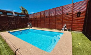 VENDE CASA EN SELECTO BARRIO DE MACHALI