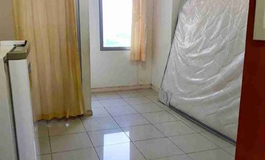 Di jual Apartemen Studio Green Lake Sunter.