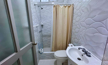 SE VENDE CASA EN ESQUINA SEMIESTRENO – URB. LOS PINOS, PIMENTEL