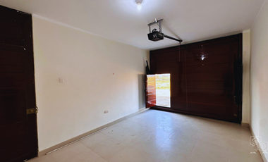 SE VENDE CASA EN ESQUINA SEMIESTRENO – URB. LOS PINOS, PIMENTEL