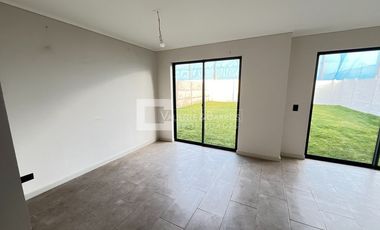 CASA EN ARRIENDO