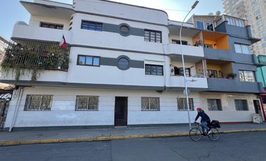 Vendo Dpto En Mencía De Los Nidos 1181, Santiago