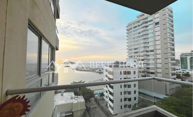 Apartamento en venta con vista al mar
