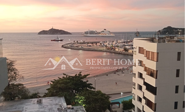 Apartamento en venta con vista al mar