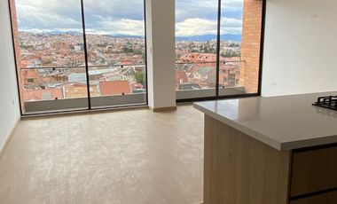En venta departamento domotizado de 2 dormitorios con excelente vista en ubicación privilegiada -  Remigio Crespo, Av. Loja y Av. 10 de Agosto