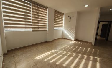 Alquiler de Suite en Santa Cecilia planta baja
