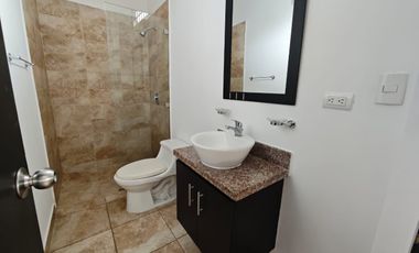 Alquiler de Suite en Santa Cecilia planta baja