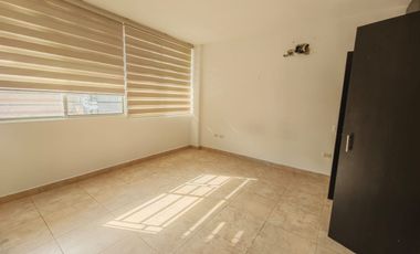 Alquiler de Suite en Santa Cecilia planta baja