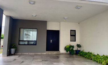 Hermosa casa en venta