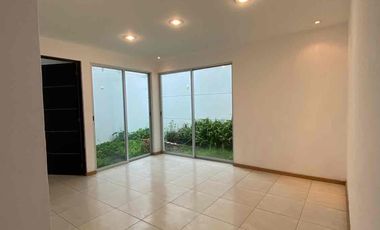 *Casa En Fraccionamiento Ocolusen*