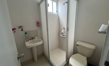 Hermosa Casa con excedente de terreno para jardín en Venta Paseos del Bosque Cuautitlan