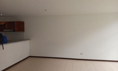 SE ARRIENDA HERMOSA CASA CONJUNTO VALDIVIA II