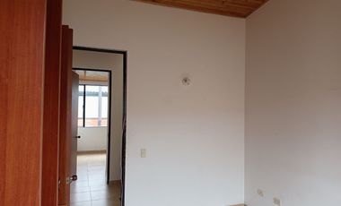 SE ARRIENDA HERMOSA CASA CONJUNTO VALDIVIA II