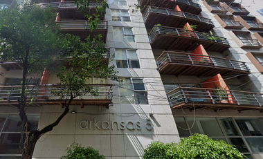 Se venden 2 departamentos en Colonia Nápoles, precio de oportunidad ¡Compra directamente con el banco, no se aceptan créditos!