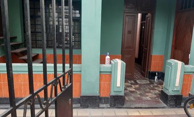 VENTA DE CASONA COMO TERRENO EN BREÑA