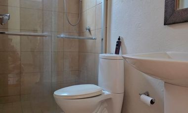 DEPARTAMENTO EN VENTA CON JARDÍN EN FRACCIONAMIENTO PRIVADO- RESIDENCIAL BOSQUES TRES MARÍAS