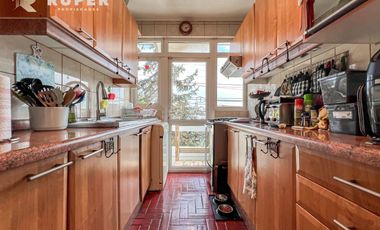 HERMOSA CASA EN LOS ALMENDROS CON PISCINA Y VISTA AL MAR