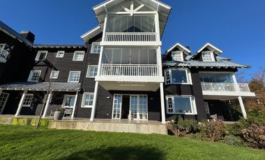 Venta departamento en exclusivo condominio con vista al lago Llanquihue
