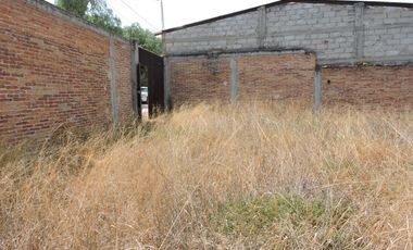 TERRENO EN RENTA EN EL CENTRO DE SAN JOSE ITURBIDE, BARDEADO, CON SERVICIOS