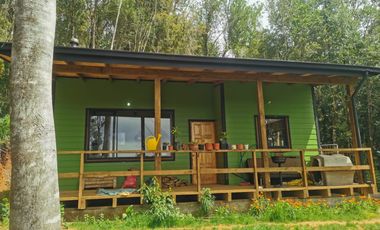 Arriendo de acogedora Cabaña con vista al río Cutipay