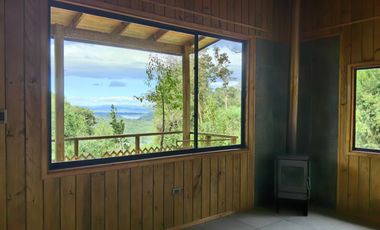 Arriendo de acogedora Cabaña con vista al río Cutipay