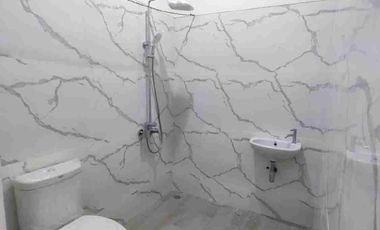 rumah baru mewah 2 lantai di jl. ekonomi dwiwarna dekat Stasiun mangga besar jakarta pusat