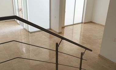 Arriendo o venta exclusiva casa en la mejor ubicacion de Barranquilla - Castellana Real