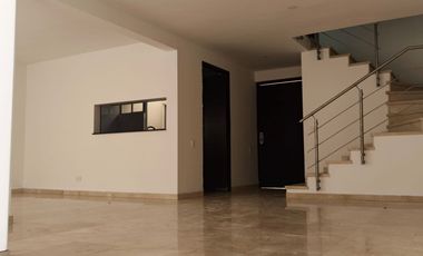 Arriendo o venta exclusiva casa en la mejor ubicacion de Barranquilla - Castellana Real