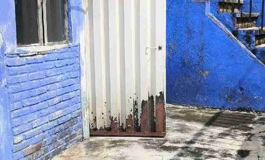 CASA EN VENTA PARA REMODELAR SOBRE AVENIDA PRINCIPAL DE USO RESIDENCIAL Y COMERCIAL