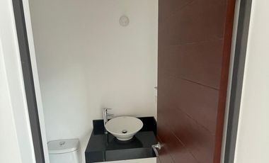 CASA EN RENTA CANCUN  LA RIOJA