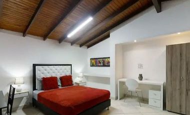 Casa Comercial en Venta en Manila , Poblado Medellin