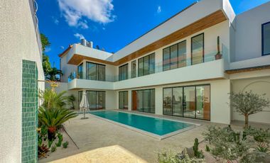 Premium luxury Villa di Jimbaran 5 nedrooms 425m²