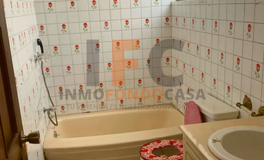 Casa de arriendo en la jipijapa para empresa o vivienda de 400m2