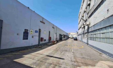 Venta Terreno 10,000m2  + edificación Av Argentina