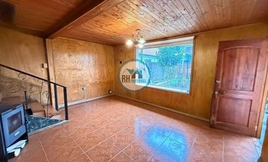 Casa en Venta, Amplia, Gran Terreno de 235,54 m2, Villa Los Cipreces, Temuco