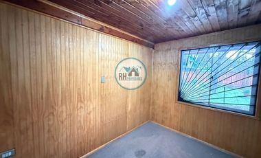 Casa en Venta, Amplia, Gran Terreno de 235,54 m2, Villa Los Cipreces, Temuco