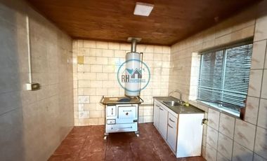 Casa en Venta, Amplia, Gran Terreno de 235,54 m2, Villa Los Cipreces, Temuco